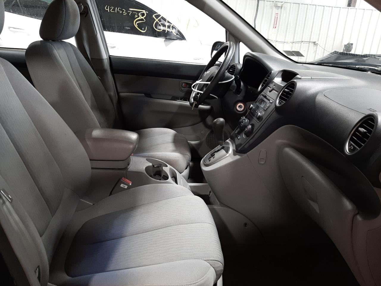 Photo 5 from auction – 2007 KIA RONDO BASE with VIN KNAFG525977079615
