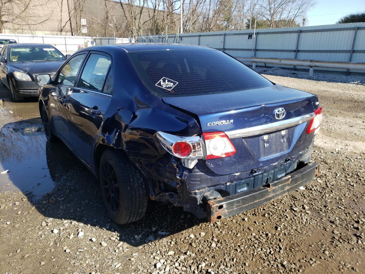 Photo 3 from auction – 2013 TOYOTA COROLLA with VIN 5YFBU4EE7DP074617