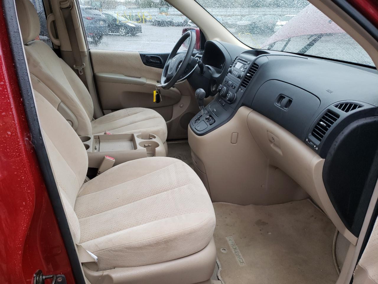 Photo 5 from auction – 2007 HYUNDAI ENTOURAGE with VIN KNDMC233876022670