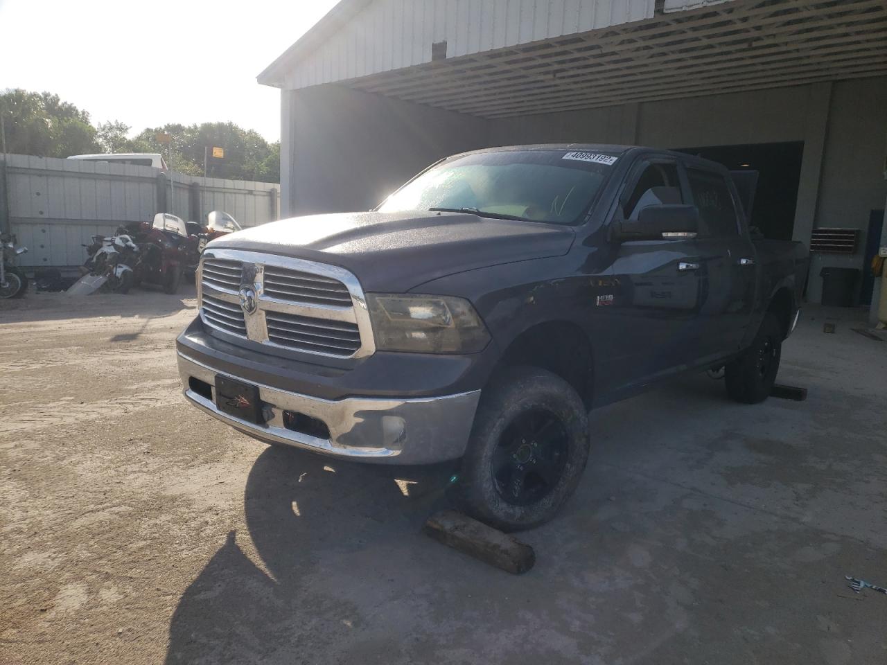 Photo 2 from auction – 2015 RAM 1500 SLT with VIN 1C6RR7LT2FS744893