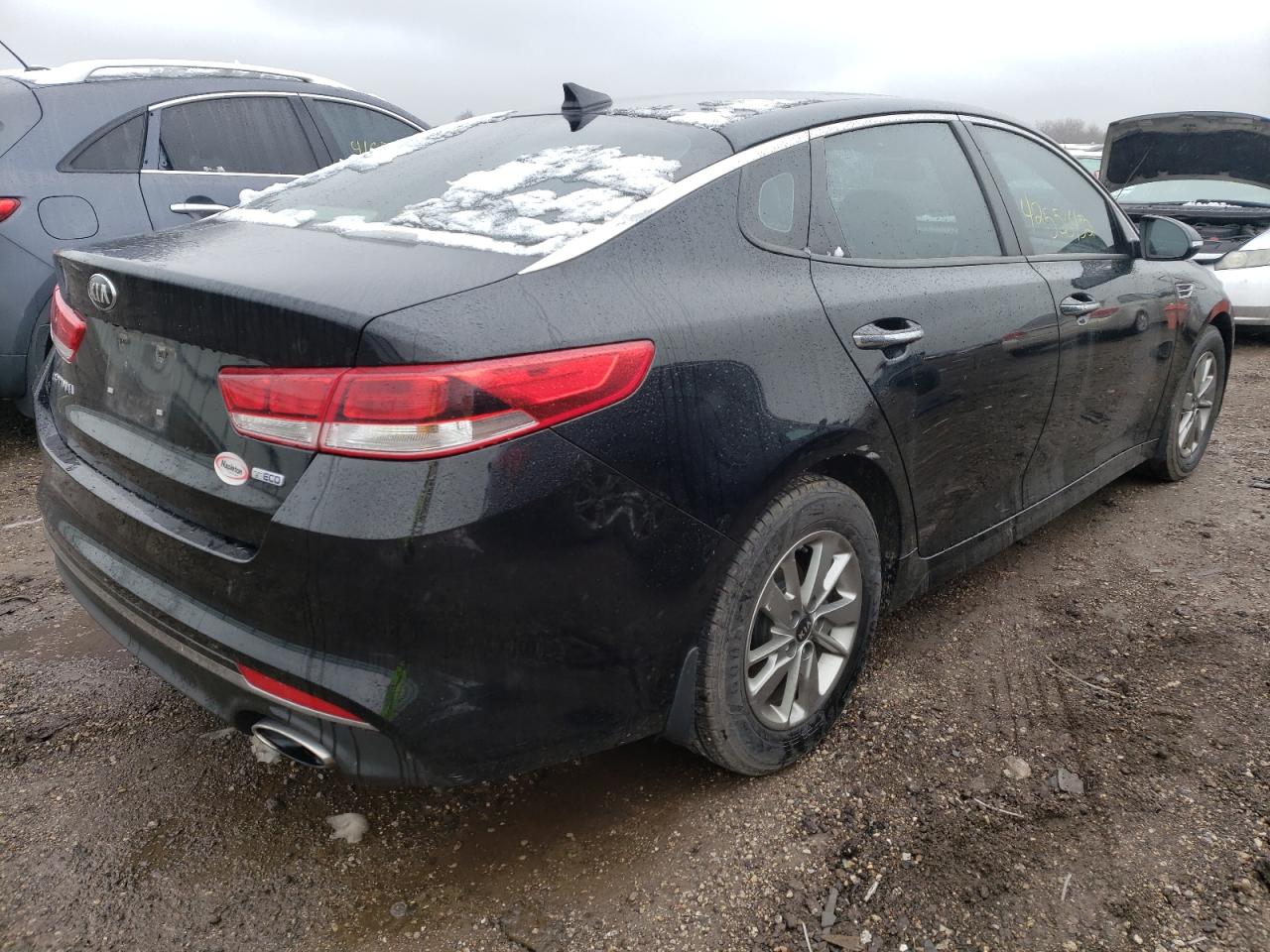 Photo 4 from auction – 2016 KIA OPTIMA LX with VIN 5XXGT4L17GG061890