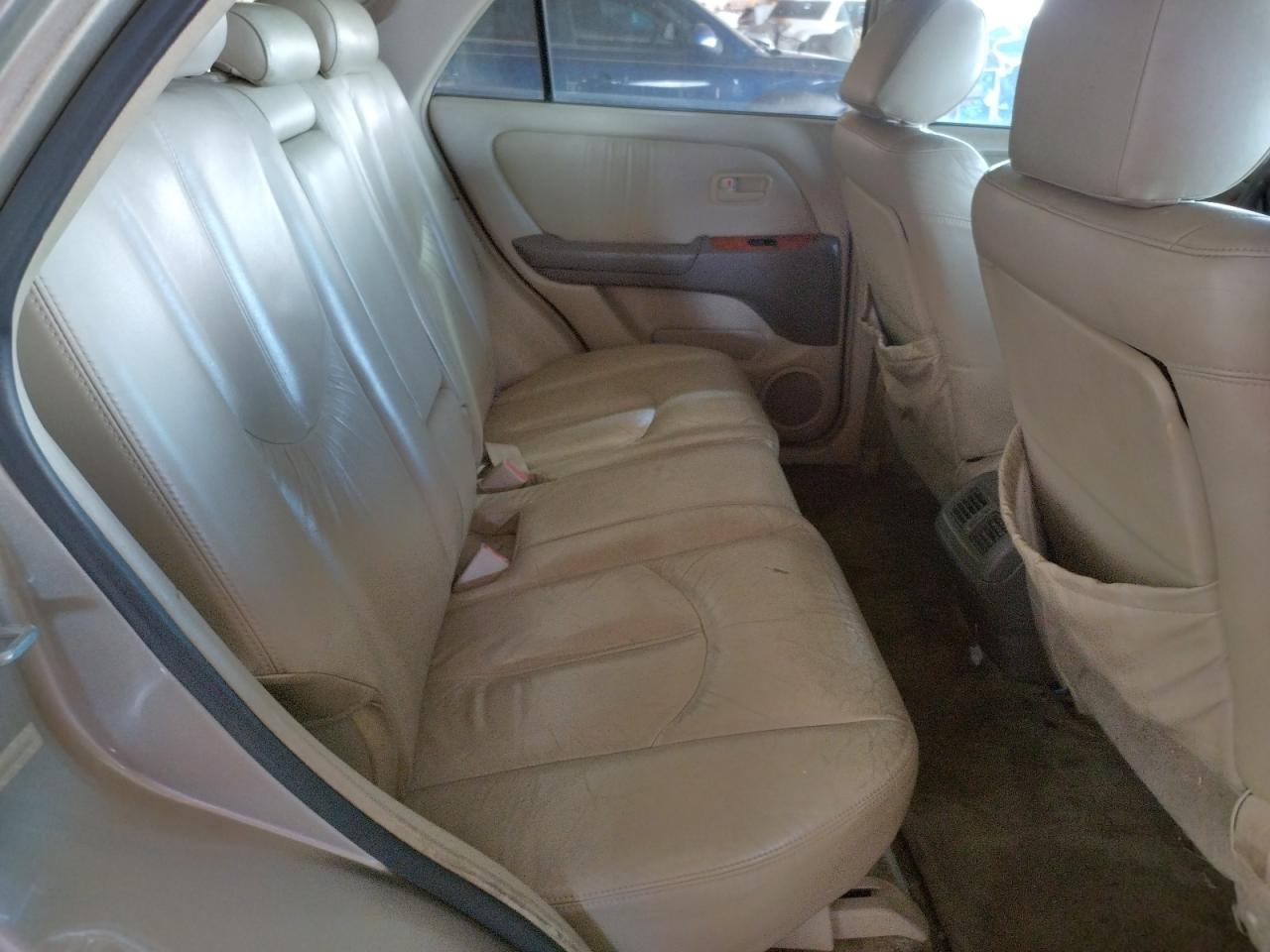 Photo 18 from auction – 2000 LEXUS RX with VIN JT6HF10U5Y0162784