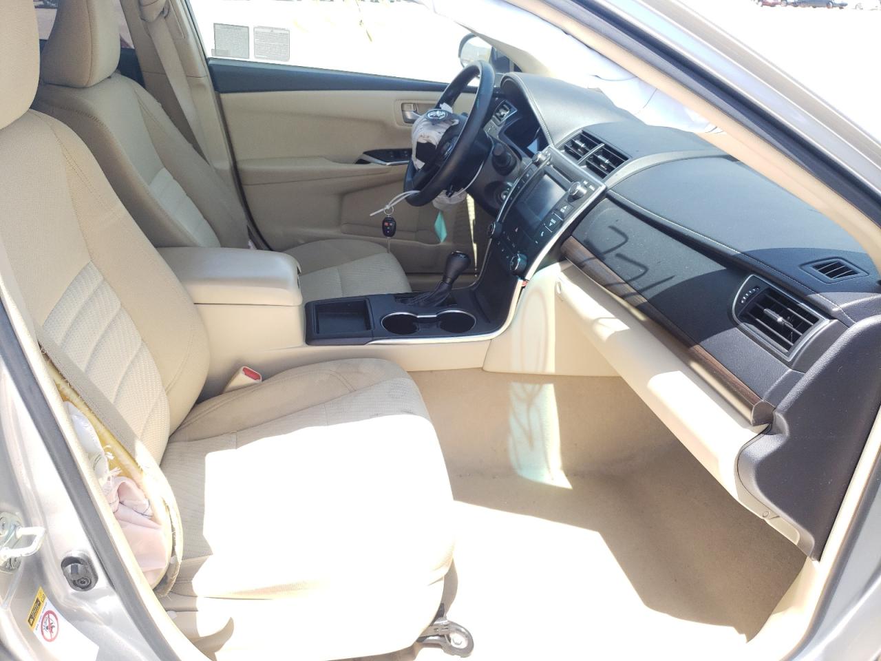 Photo 5 from auction – 2017 TOYOTA CAMRY LE with VIN 4T1BF1FK8HU322648