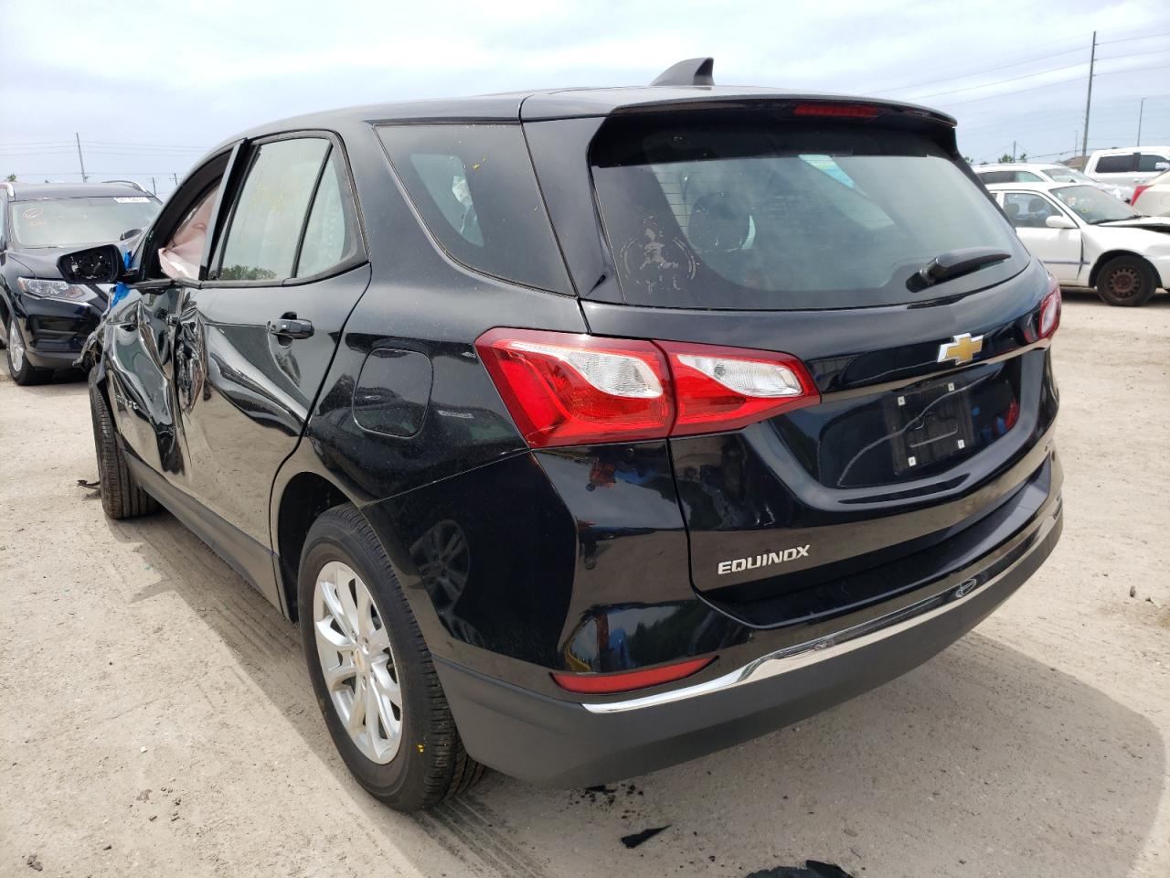 Photo 3 from auction – 2018 CHEVROLET EQUINOX LS with VIN 2GNAXREV2J6280187