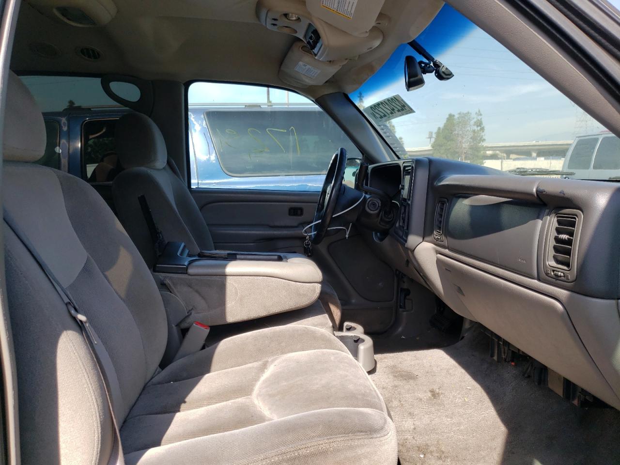 Photo 5 from auction – 2004 GMC YUKON with VIN 1GKEC13V14R285999