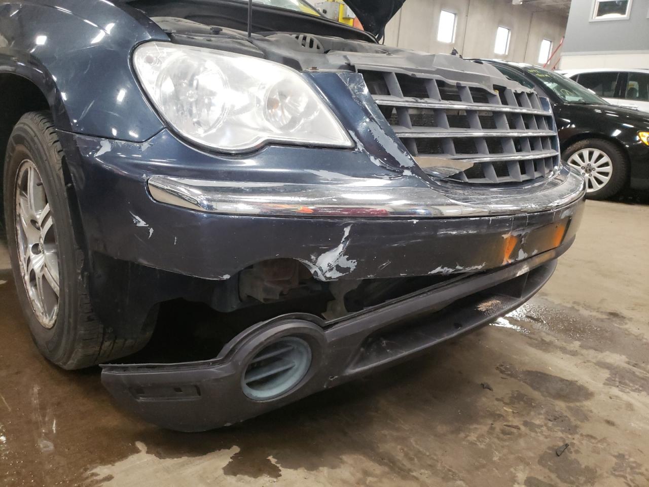 Photo 9 from auction – 2007 CHRYSLER PACIFICA T with VIN 2A8GF68XX7R350603