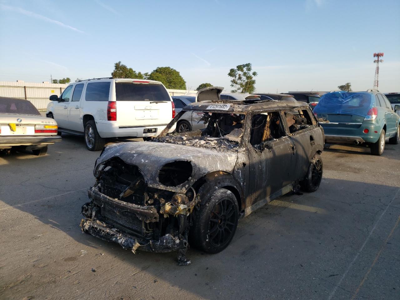 Photo 2 from auction – 2012 MINI COOPER CLU with VIN WMWZF3C59CT190184