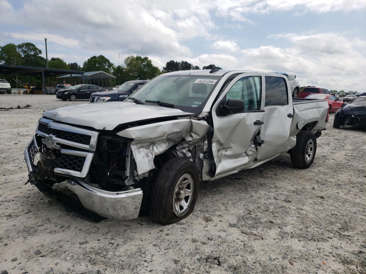 Photo 2 from auction – 2015 CHEVROLET SILVERADO with VIN 3GCPCPEC4FG151042