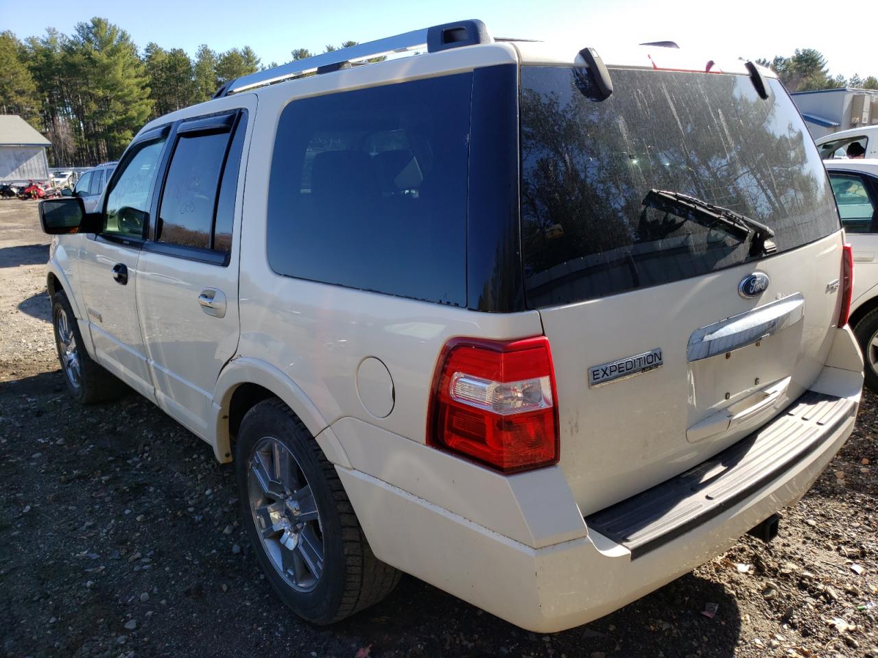 صورة رقم 3 من المزاد - 2007 FORD EXPEDITION مع VIN 1FMFU20567LA66787