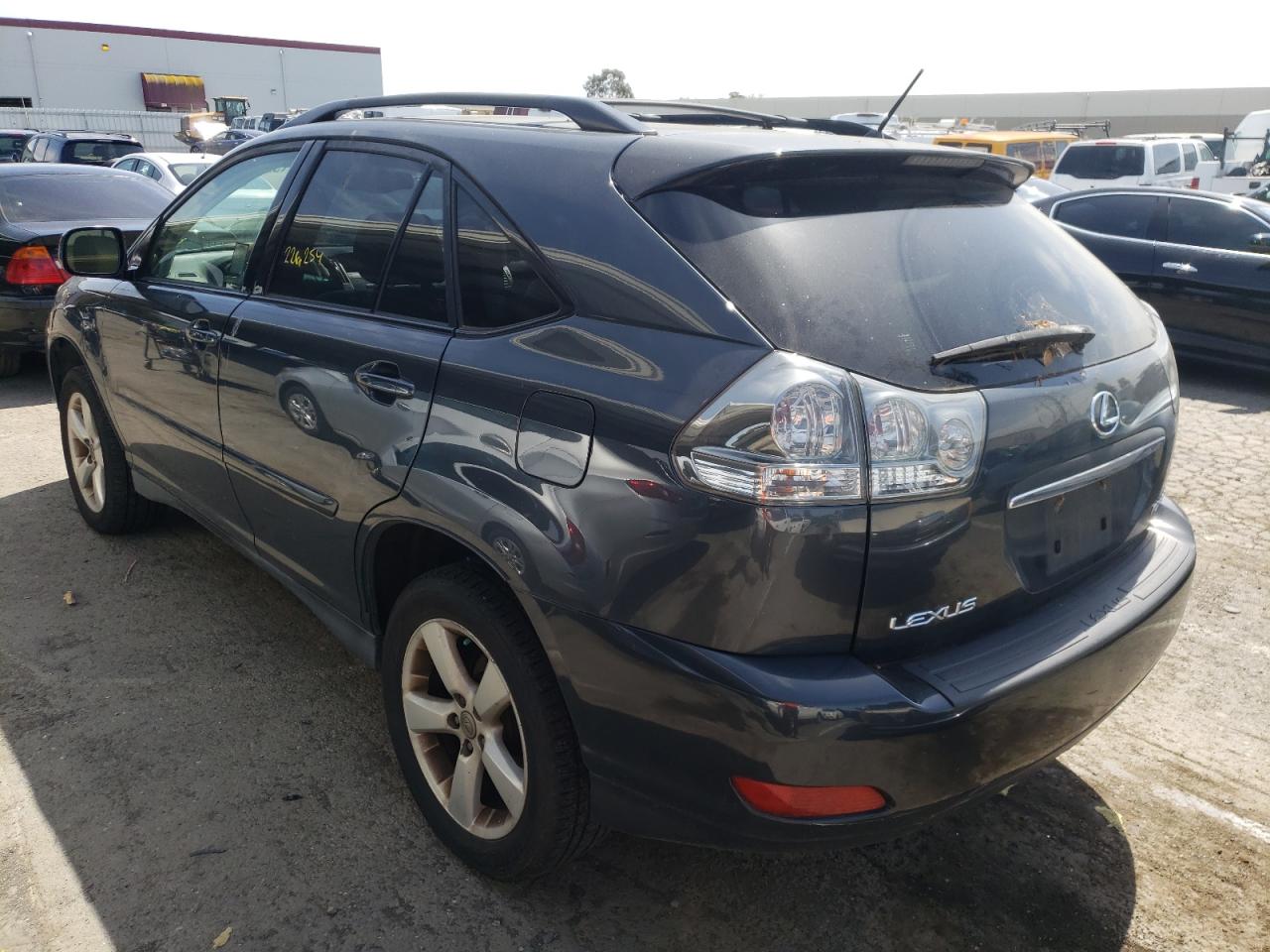 Photo 3 from auction – 2004 LEXUS RX 330 with VIN JTJHA31UX40026790