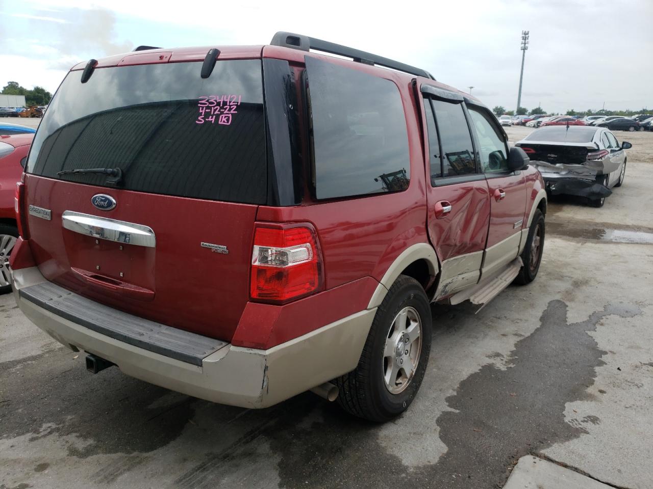 Photo 4 from auction – 2007 FORD EXPEDITION with VIN 1FMFU17577LA42174