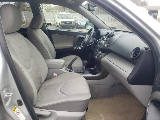Photo 5 from auction – 2009 TOYOTA RAV4 with VIN JTMBF33V49D020404