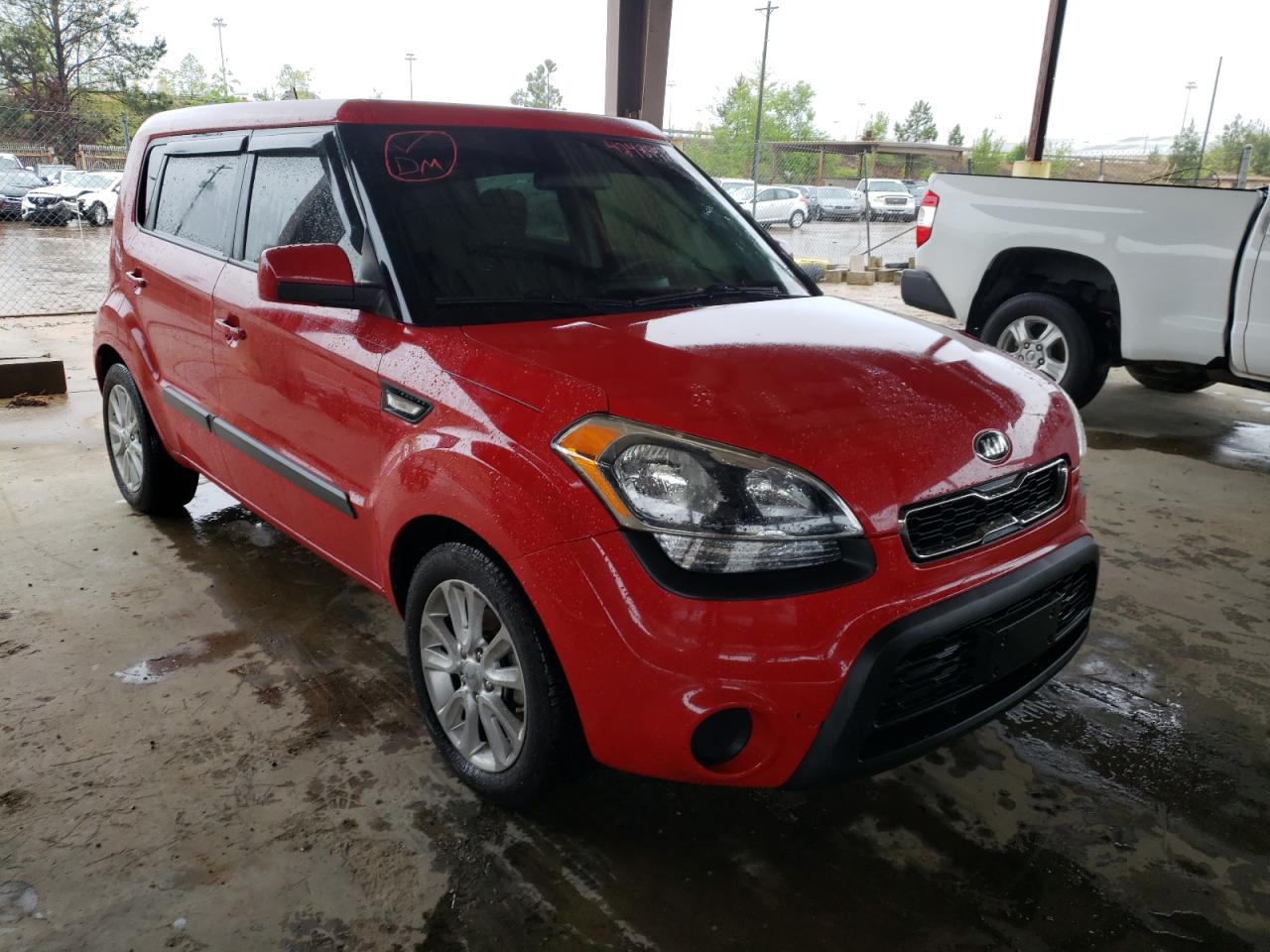 KIA SOUL 2013 with VIN KNDJT2A5XD7635239 - Photo from auction