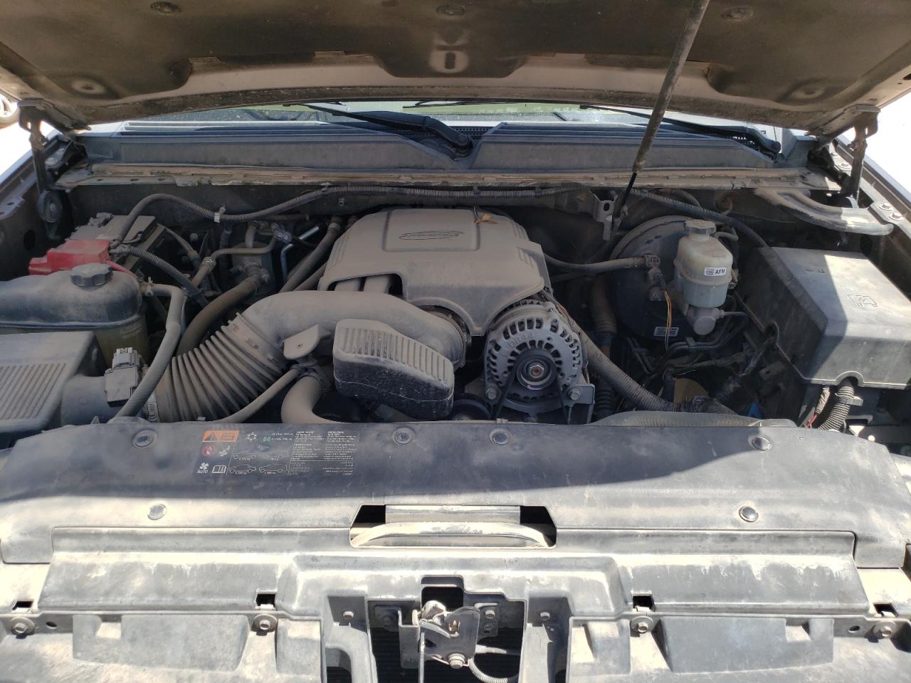 Photo 9 from auction – 2011 GMC YUKON SLT with VIN 1GKS1CE04BR350993
