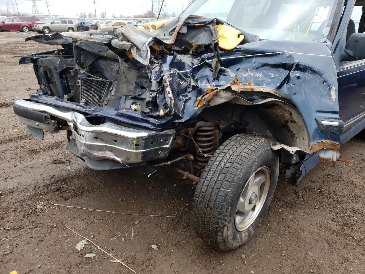 Photo 9 from auction – 1994 FORD EXPLORER with VIN 1FMDU34X0RUD54763