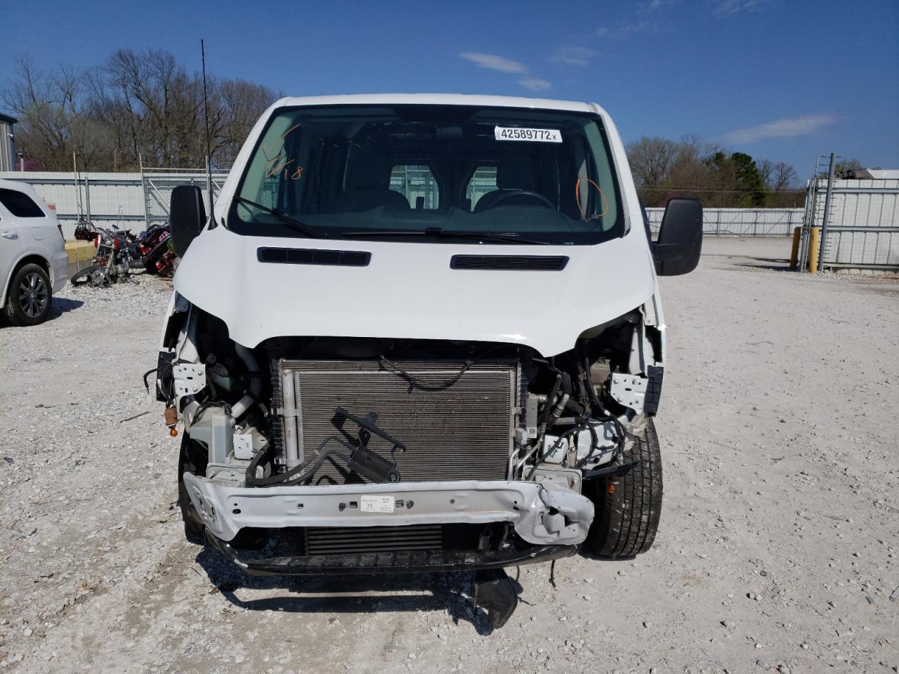 Photo 9 from auction – 2015 FORD TRANSIT T- with VIN 1FTNR1ZG0FKA19517