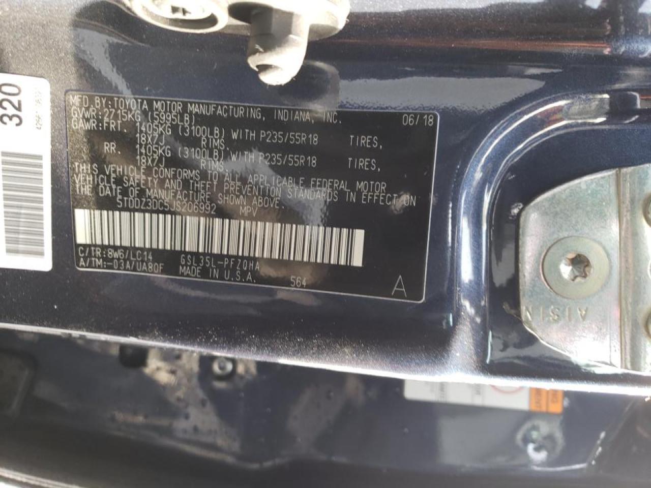 Photo 10 from auction – 2018 TOYOTA SIENNA XLE with VIN 5TDDZ3DC5JS206992