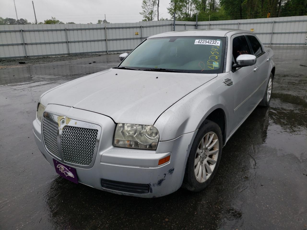 Photo 2 from auction – 2007 CHRYSLER 300 with VIN 2C3KA43R87H888868