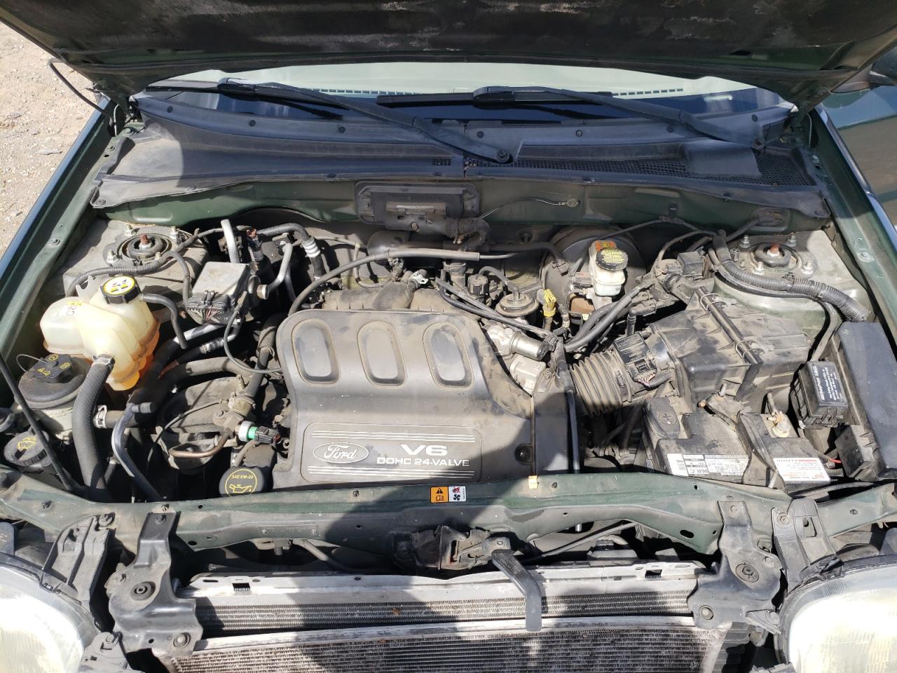 Photo 7 from auction – 2002 FORD ESCAPE XLT with VIN 1FMCU04192KC84090