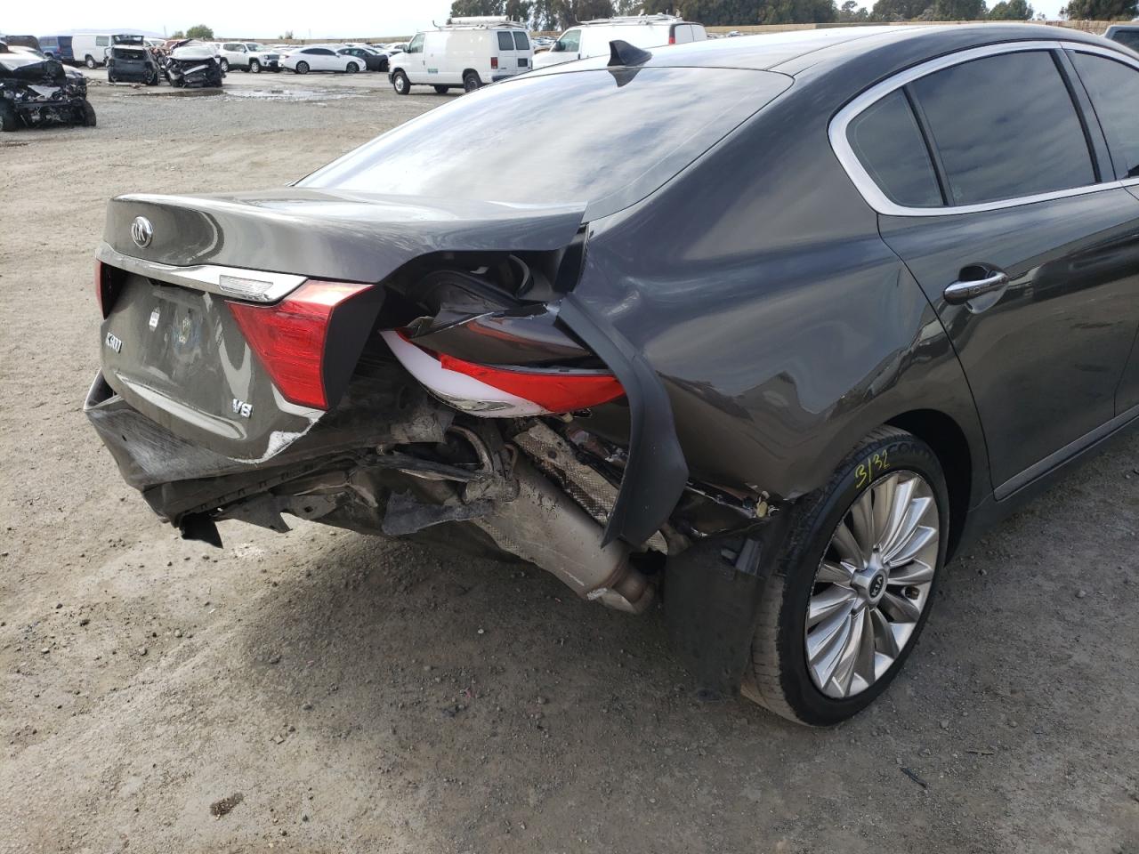 Photo 9 from auction – 2015 KIA K900 with VIN KNALW4D44F6019377
