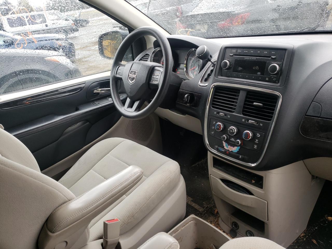 Photo 9 from auction – 2012 DODGE GRAND CARA with VIN 2C4RDGBG5CR217763