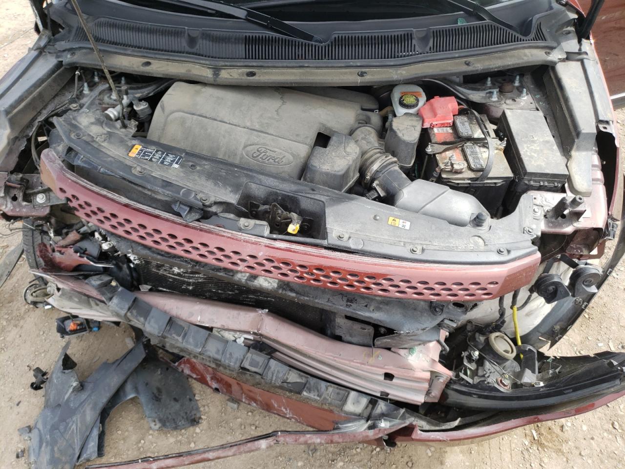 Photo 7 from auction – 2015 FORD EXPLORER L with VIN 1FM5K8F86FGC13090
