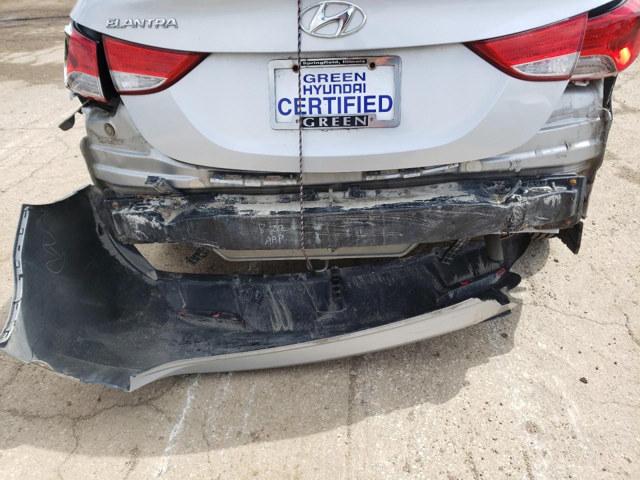 Photo 9 from auction – 2012 HYUNDAI ELANTRA GL with VIN 5NPDH4AE0CH103079