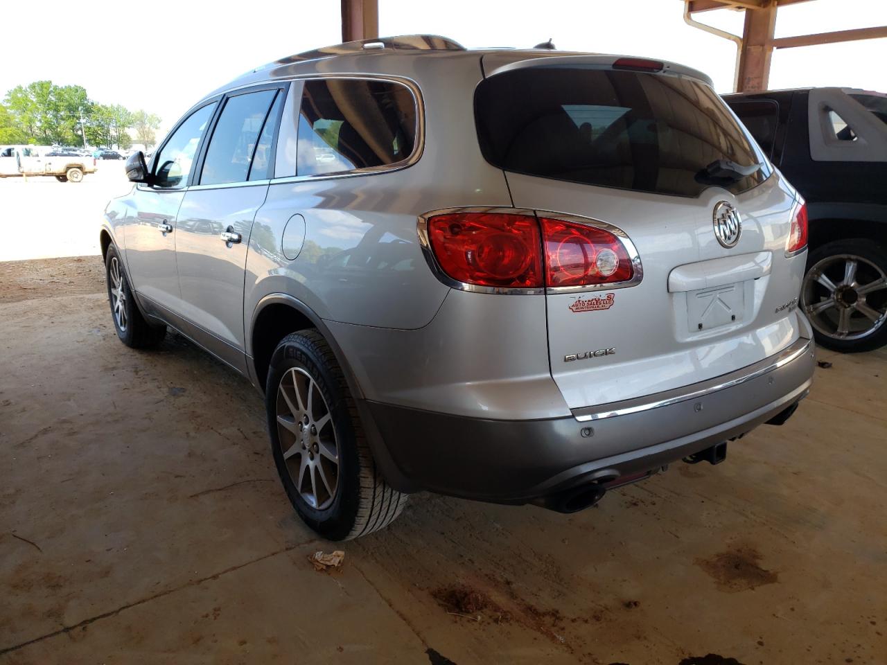 Photo 3 from auction – 2011 BUICK ENCLAVE CX with VIN 5GAKRBED5BJ190852