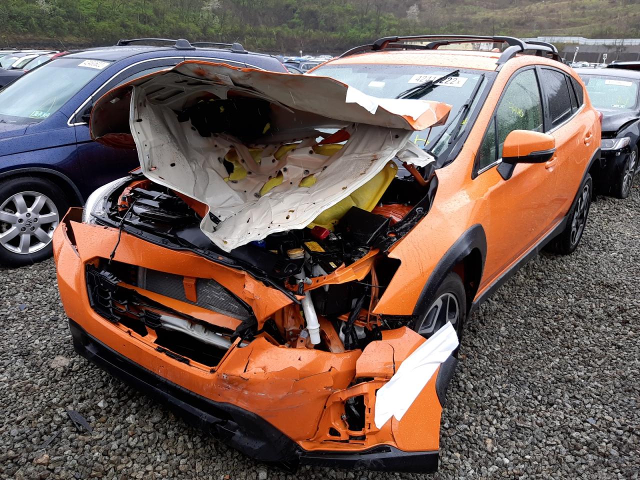 Photo 2 from auction – 2019 SUBARU CROSSTREK with VIN JF2GTAMC0K8303351