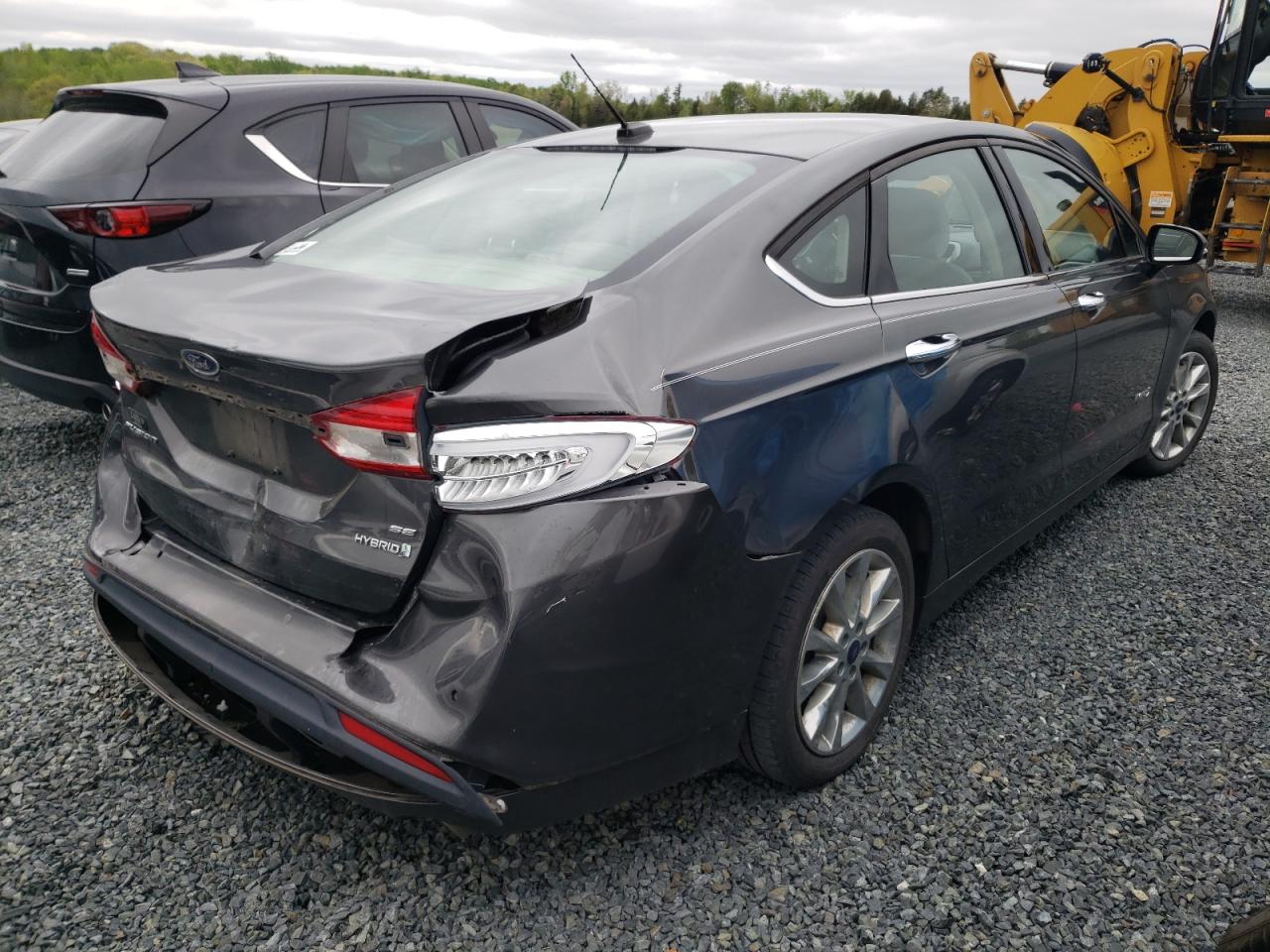 Photo 4 from auction – 2017 FORD FUSION SE with VIN 3FA6P0LU8HR301072
