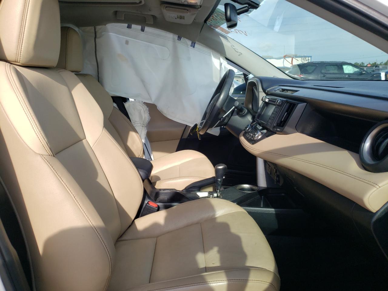 Photo 5 from auction – 2013 TOYOTA RAV4 LIMIT with VIN 2T3DFREV2DW057780