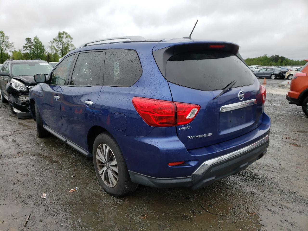 Photo 3 from auction – 2017 NISSAN PATHFINDER with VIN 5N1DR2MN6HC675561