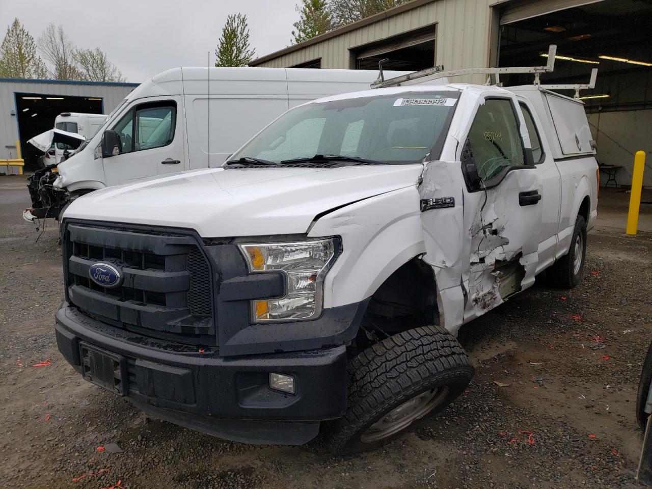Photo 2 from auction – 2015 FORD F150 SUPER with VIN 1FTEX1CF8FKE90031
