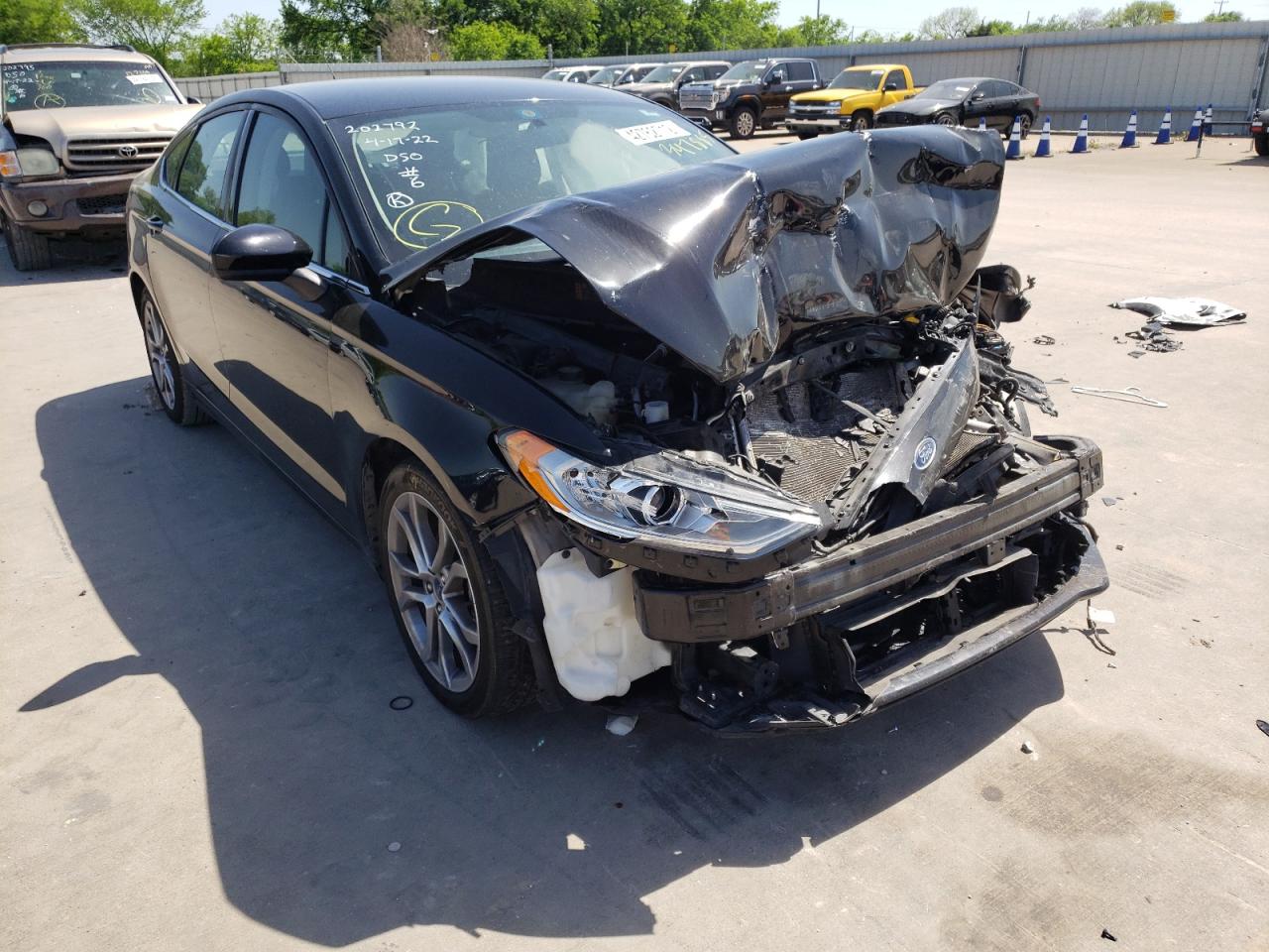 FORD FUSION 2017 with VIN 3FA6P0G76HR397885 - Photo from auction