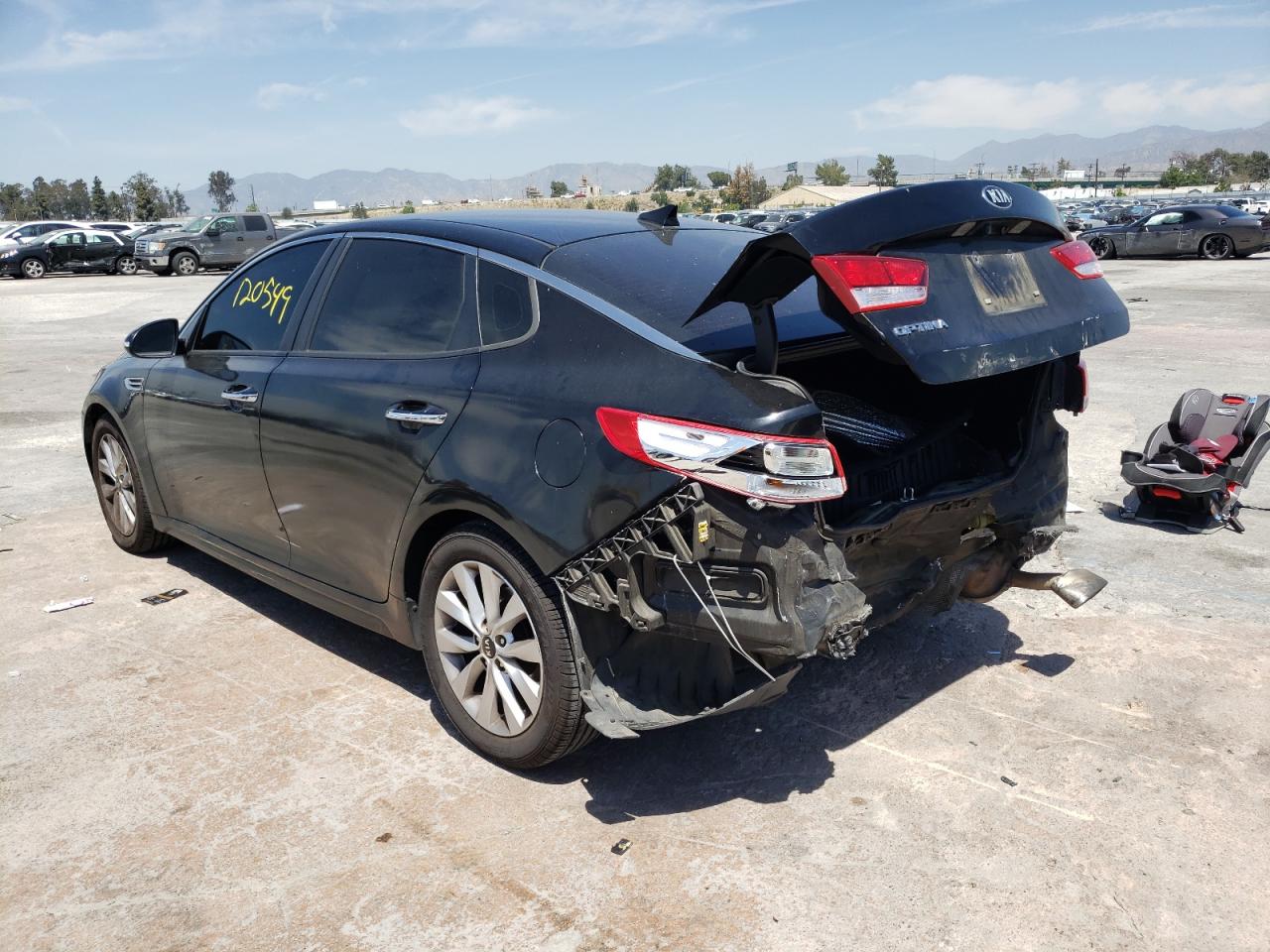 Photo 3 from auction – 2016 KIA OPTIMA LX with VIN 5XXGT4L36GG060375