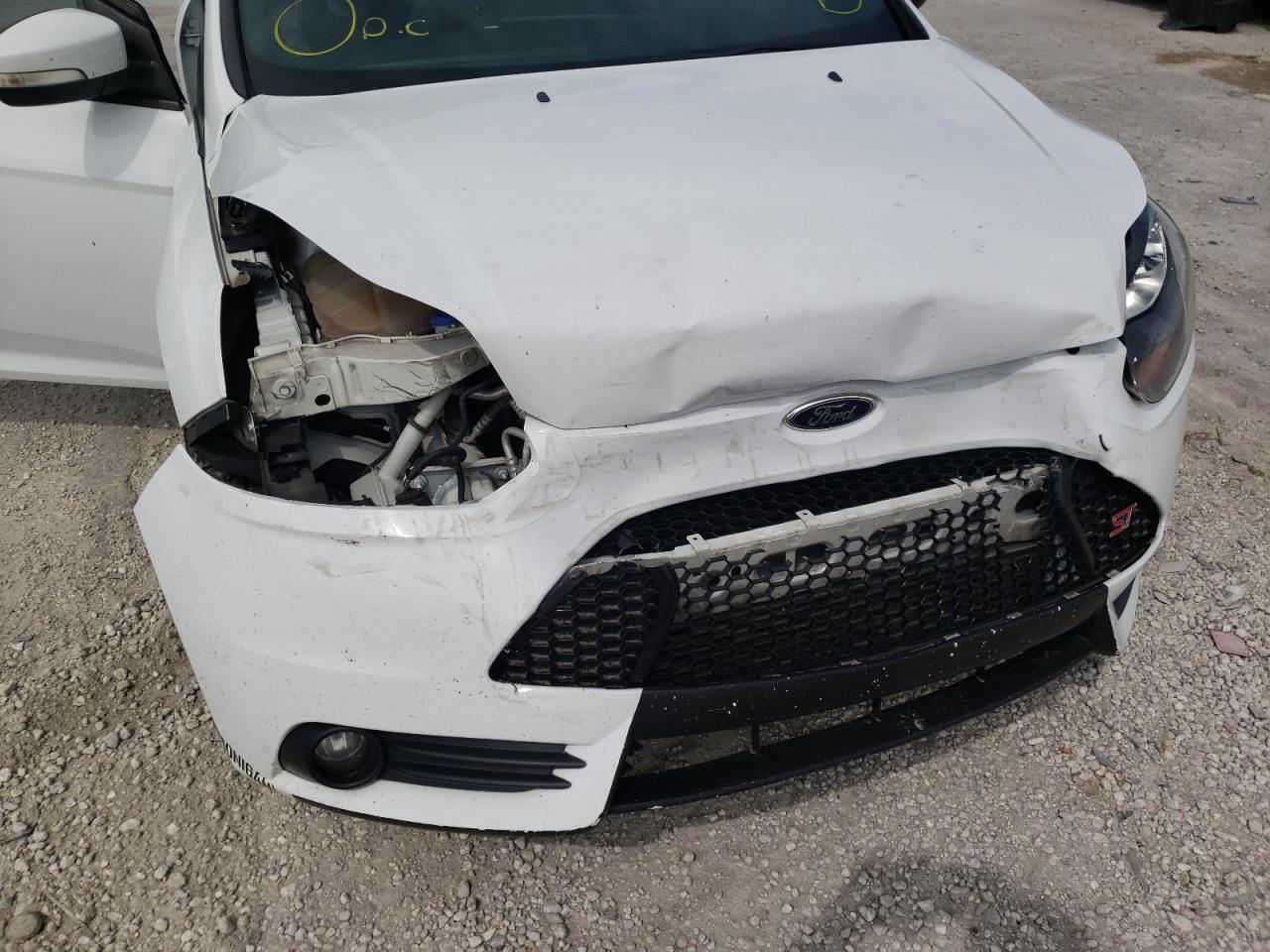 Photo 9 from auction – 2014 FORD FOCUS ST with VIN 1FADP3L99EL182298