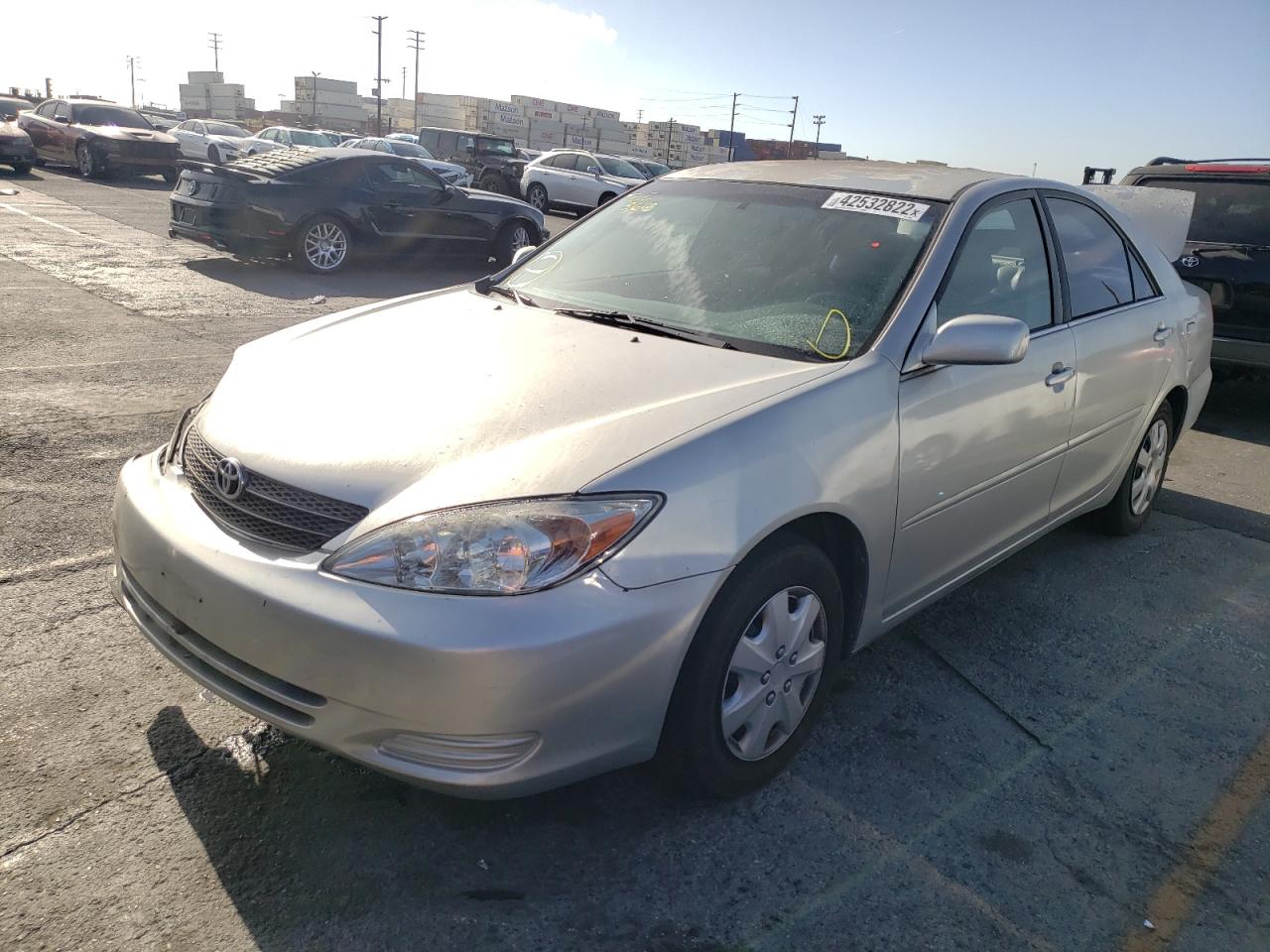 Photo 2 from auction – 2004 TOYOTA CAMRY LE with VIN 4T1BE32K94U831887