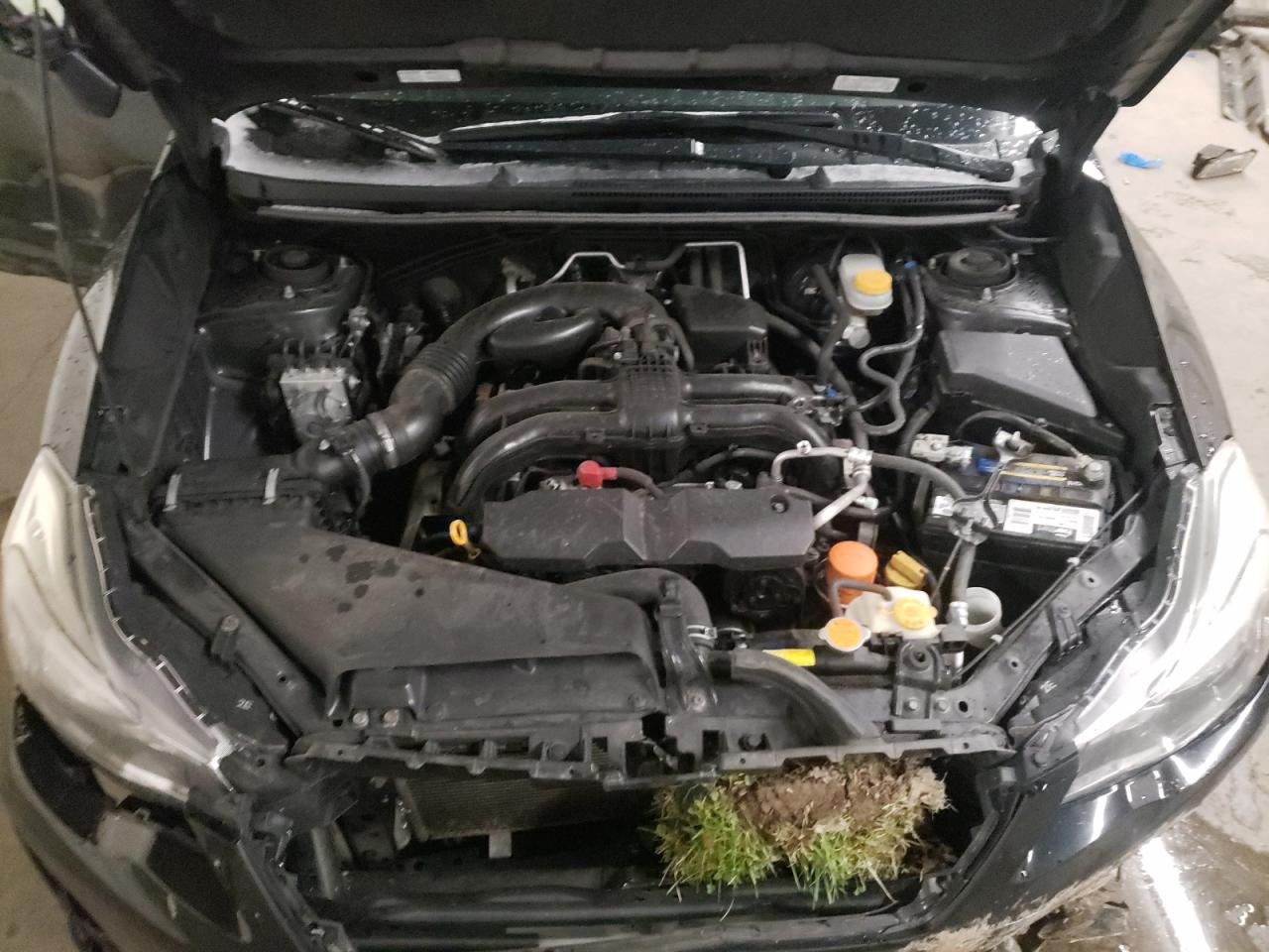 Photo 7 from auction – 2016 SUBARU CROSSTREK with VIN JF2GPABC1G8229422