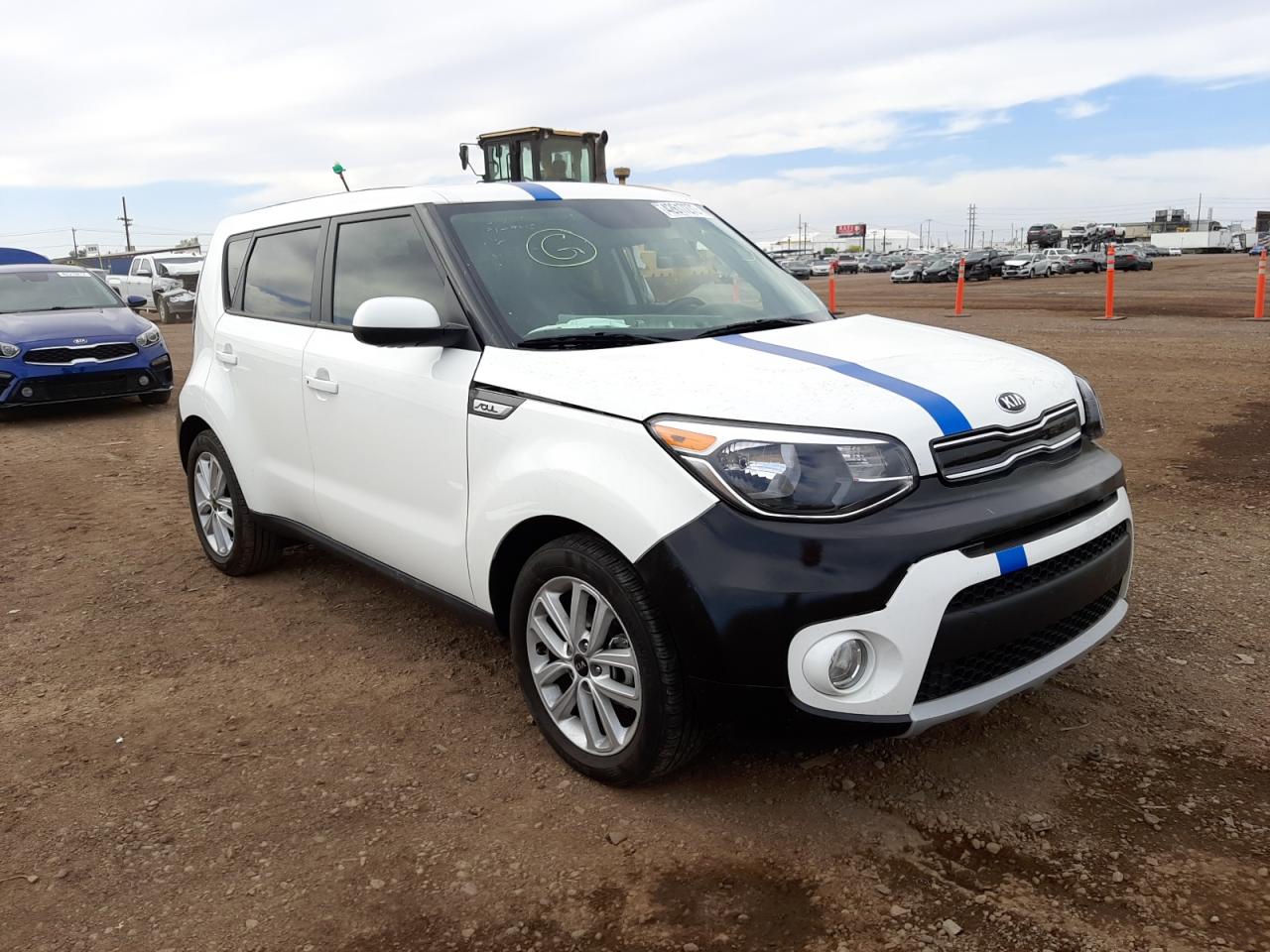 KIA SOUL + 2019 with VIN KNDJP3A5XK7645034 - Photo from auction