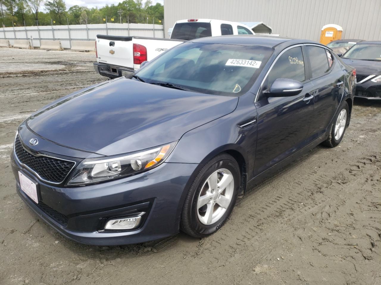 Photo 2 from auction – 2015 KIA OPTIMA LX with VIN KNAGM4A75F5607378