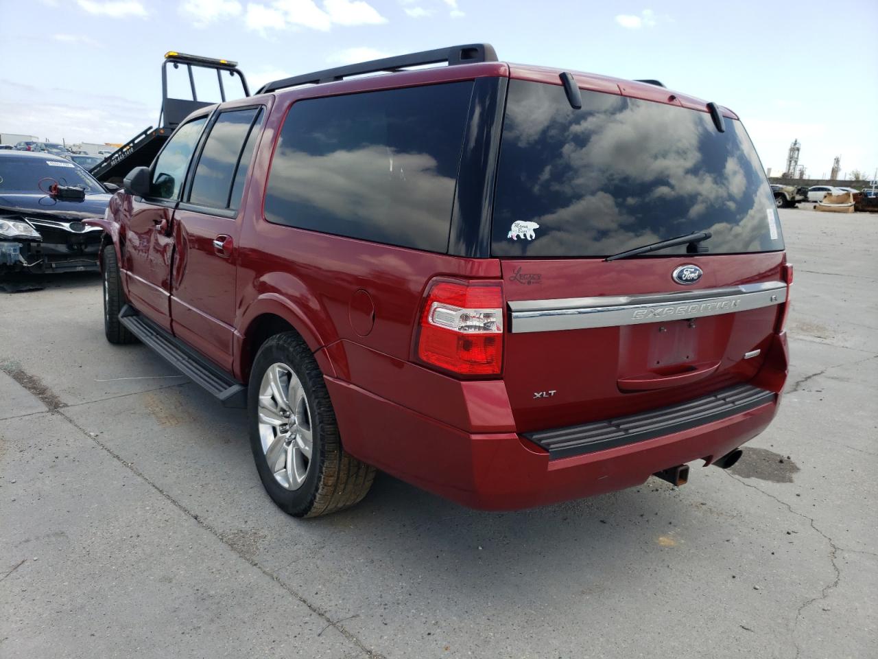 Photo 3 from auction – 2015 FORD EXPEDITION with VIN 1FMJK1HT3FEF13561