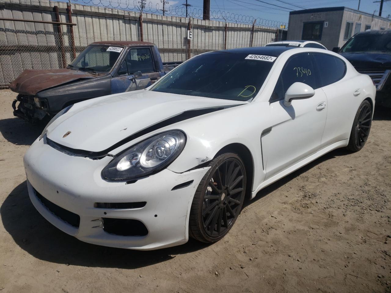 Photo 2 from auction – 2016 PORSCHE PANAMERA 2 with VIN WP0AA2A78GL001186