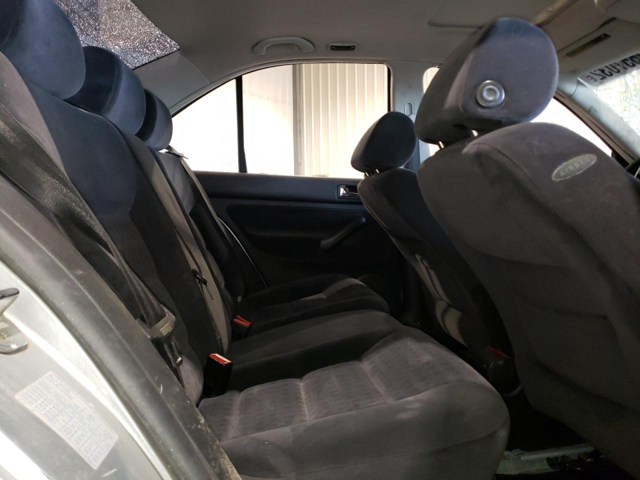 Photo 6 from auction – 2003 VOLKSWAGEN JETTA GLS with VIN 3VWSE29M43M048434