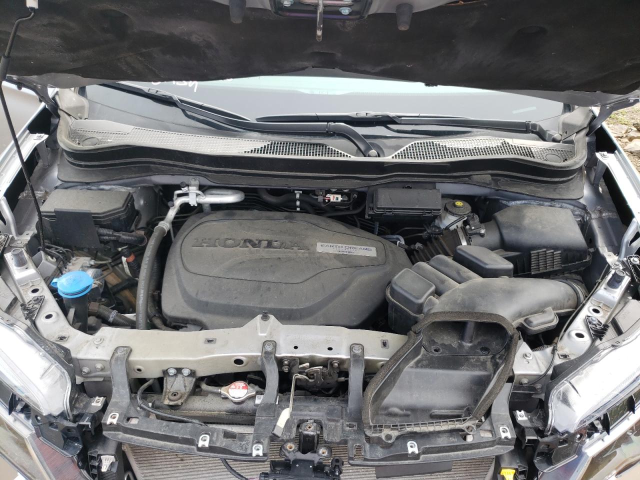 Photo 7 from auction – 2019 HONDA PILOT LX with VIN 5FNYF6H19KB008426
