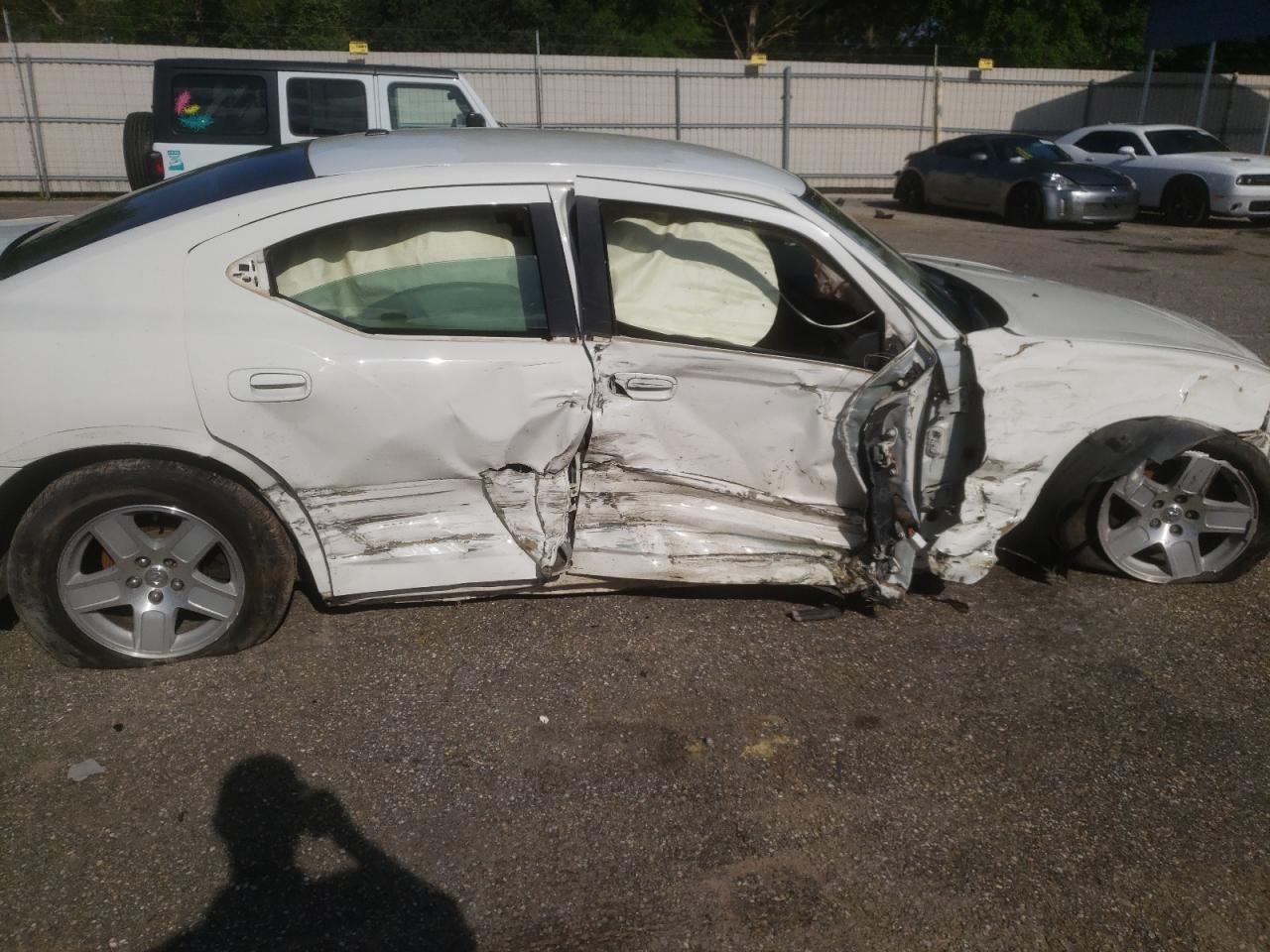 Zdjęcie 9 z aukcji – 2007 DODGE CHARGER SE z VIN 2B3LA43R97H698403