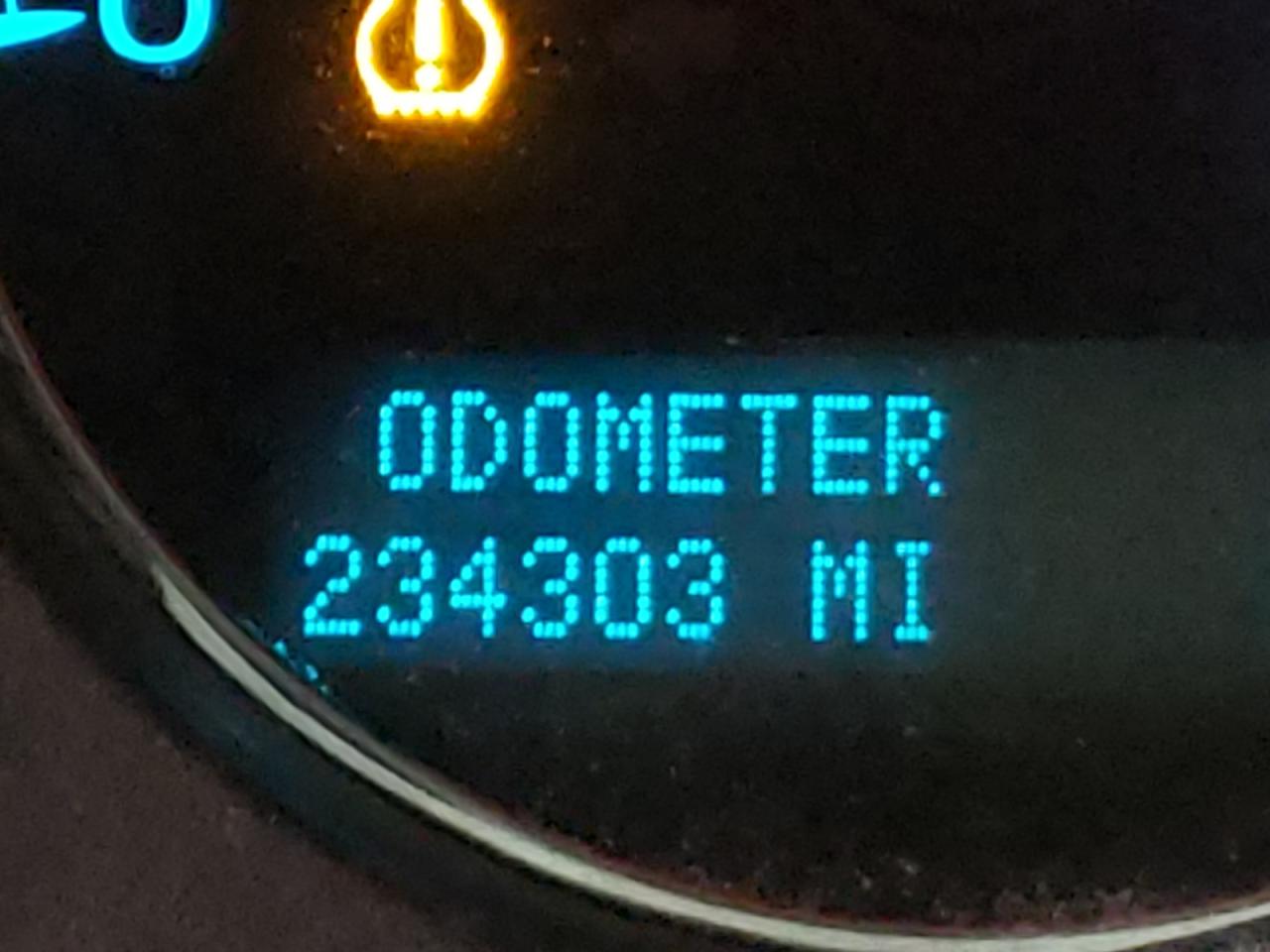 Photo 8 from auction – 2013 CHEVROLET AVALANCHE with VIN 3GNTKGE72DG239838
