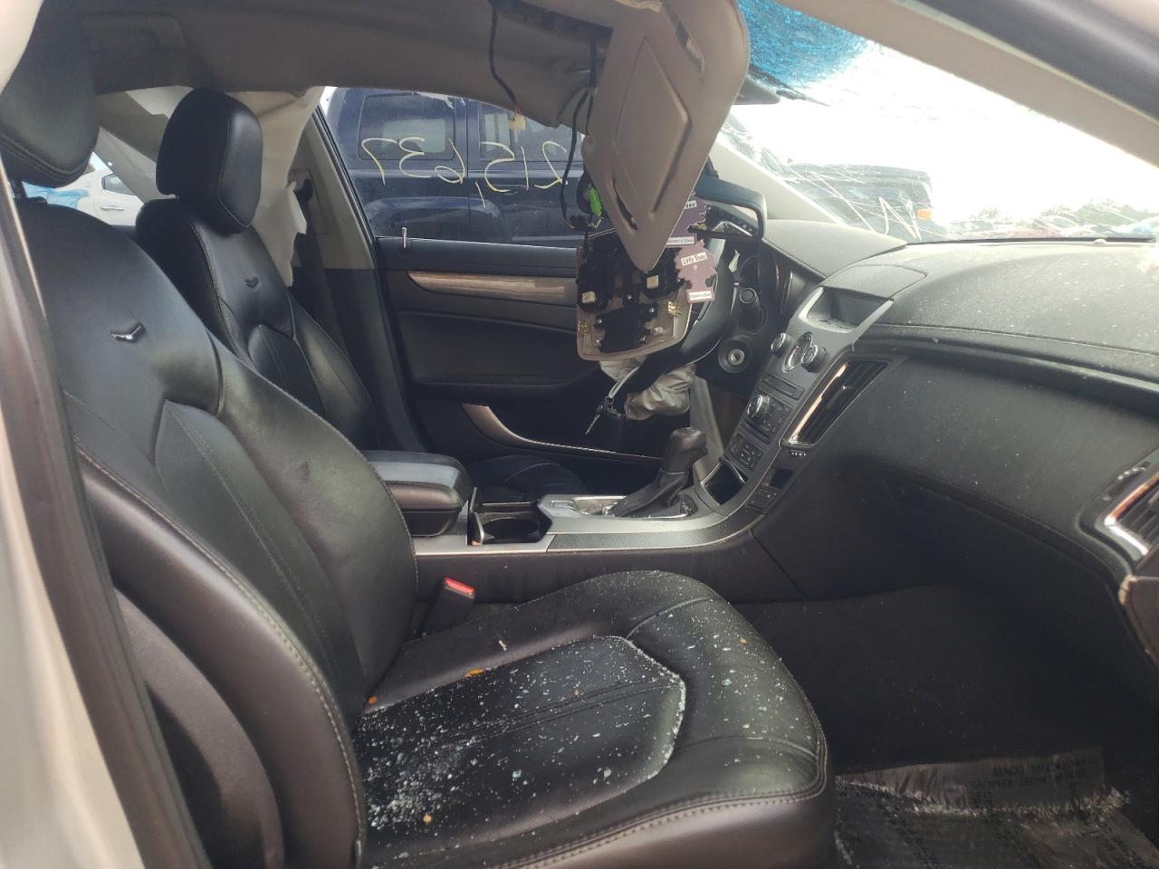 Photo 5 from auction – 2013 CADILLAC CTS PERFOR with VIN 1G6DJ5E32D0147444