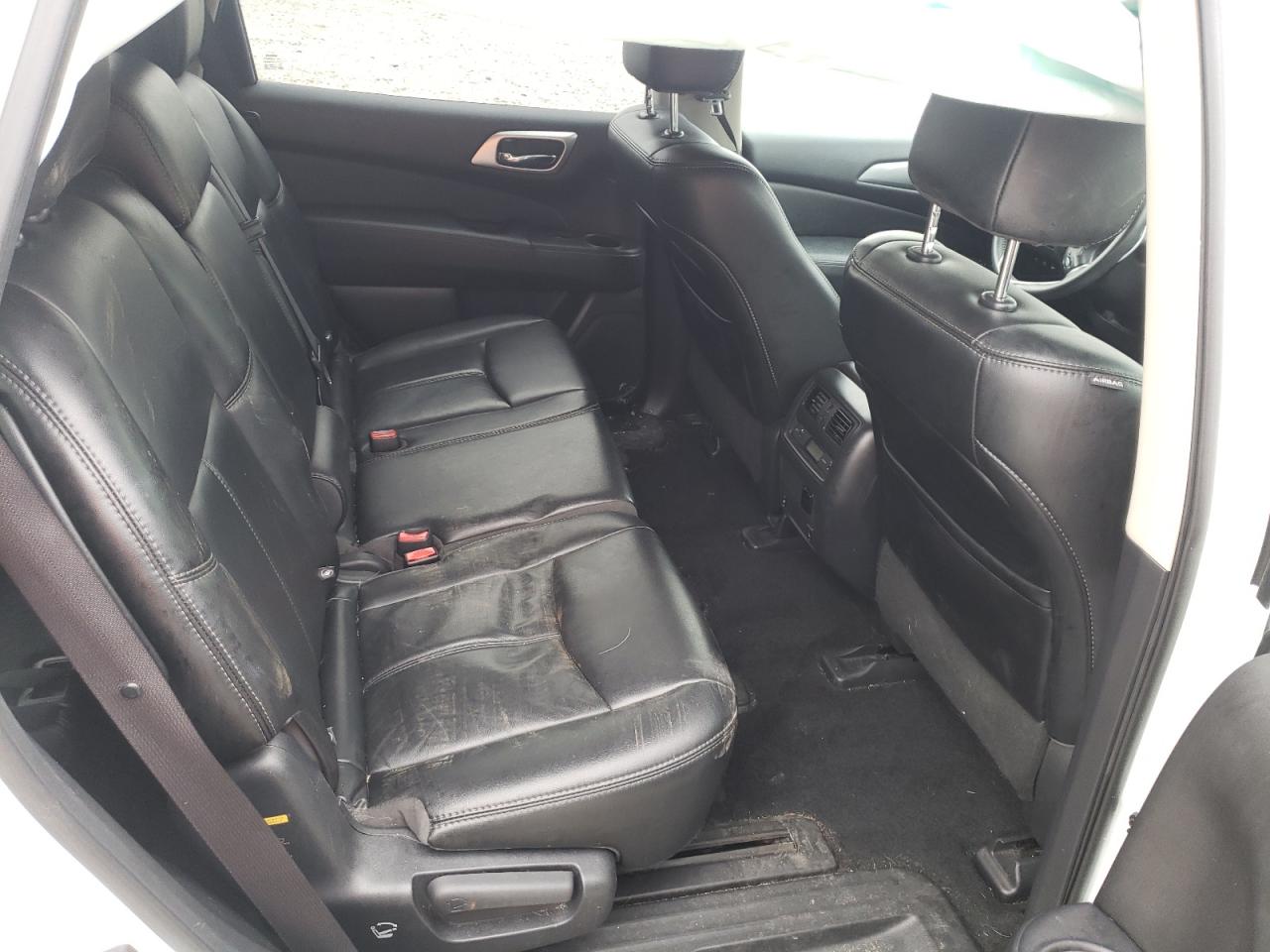 Photo 6 from auction – 2017 NISSAN PATHFINDER with VIN 5N1DR2MM8HC616552