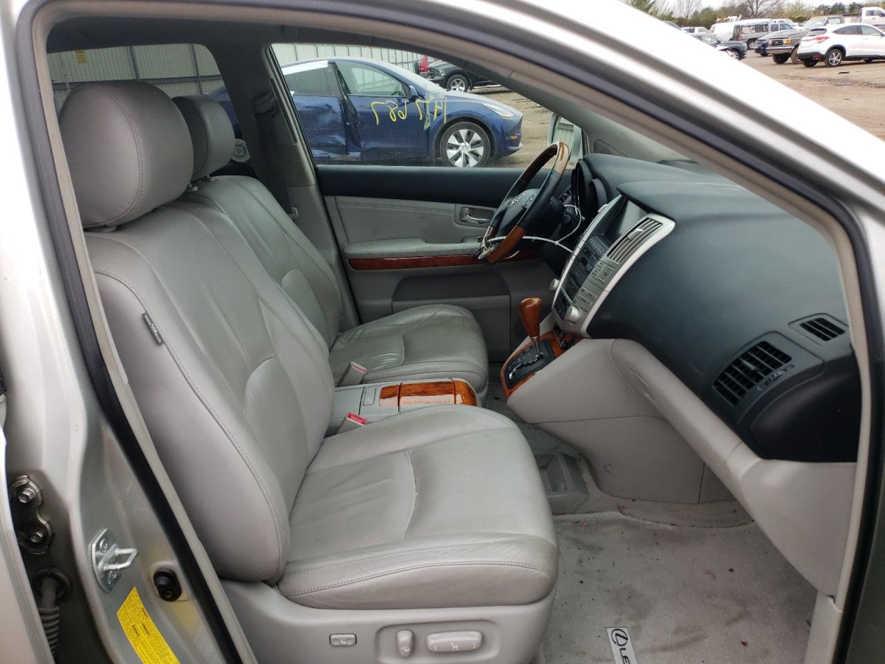 Фото 5 с аукциона – 2007 LEXUS RX 350 с VIN 2T2HK31U67C013072
