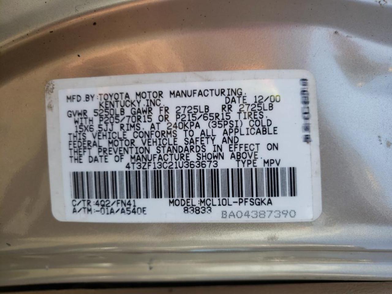 Photo 10 from auction – 2001 TOYOTA SIENNA LE with VIN 4T3ZF13C21U363673